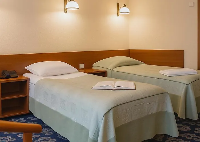 Resort Osrodek Wczasowy Mega - Przy Promenadzie *